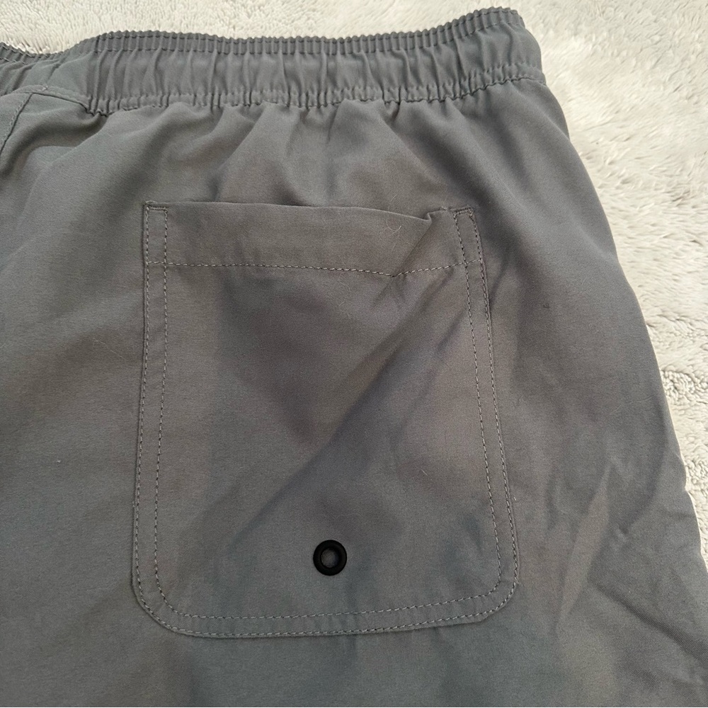 ⭐️Amazon Essentials | swim shorts NWT - Picture 5 of 7